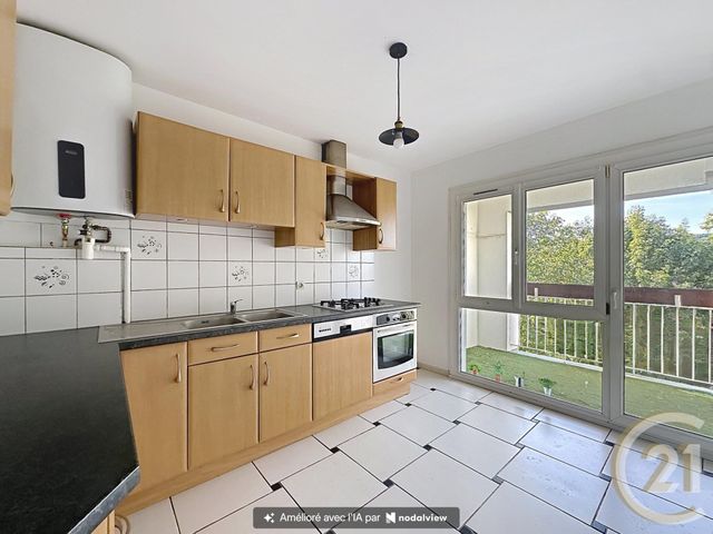 Appartement F4 à vendre - 4 pièces - 77.56 m2 - DEVILLE LES ROUEN - 76 - HAUTE-NORMANDIE - Century 21 Bruno Ferrand
