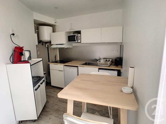 Appartement Chambre à louer - 1 pièce - 17.77 m2 - CANTELEU - 76 - HAUTE-NORMANDIE - Century 21 Bruno Ferrand